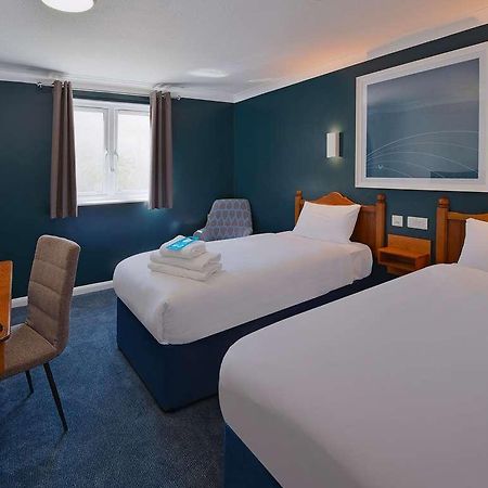 Travelodge Redhill Redhill  Rum bild