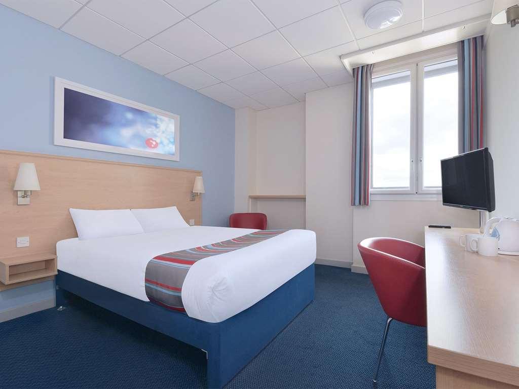 Travelodge Redhill Redhill  Rum bild