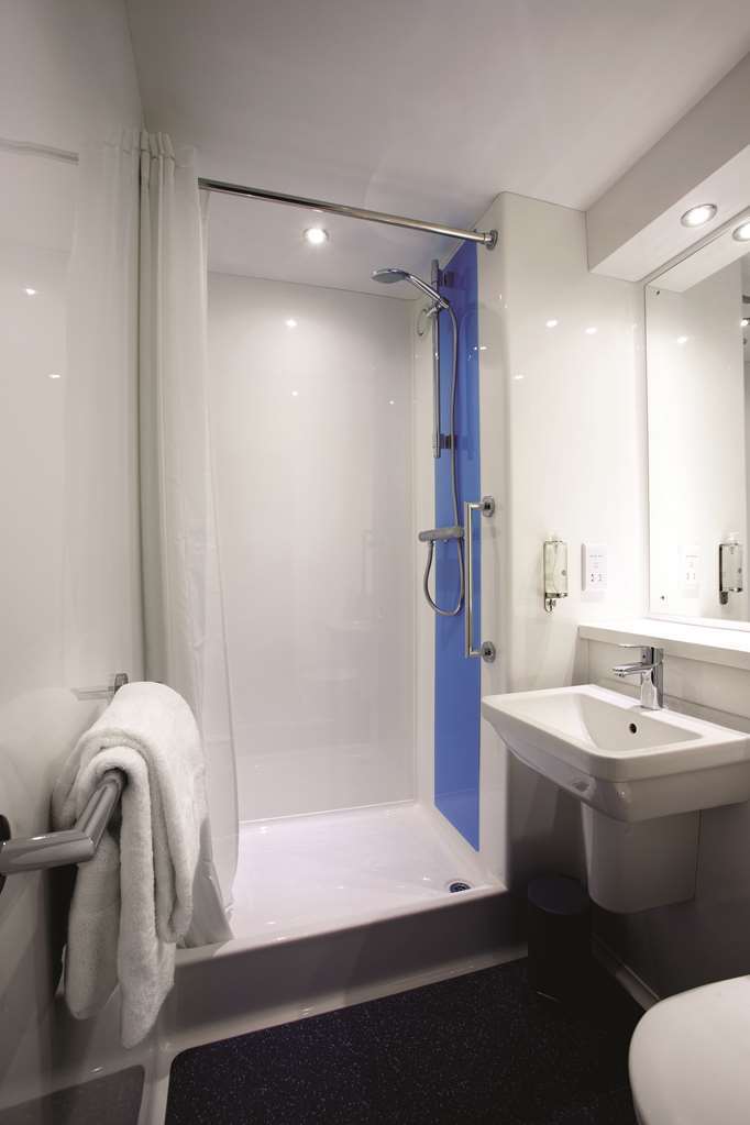 Travelodge Redhill Redhill  Rum bild