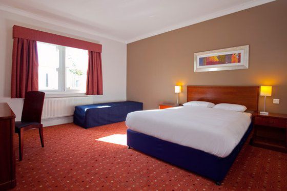 Travelodge Redhill Redhill  Rum bild