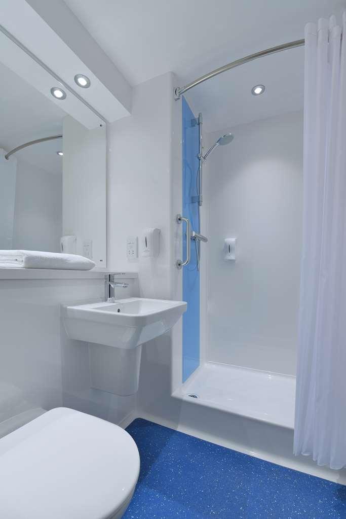 Travelodge Redhill Redhill  Rum bild